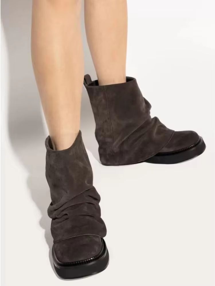 Women's Autumn Winter Calf Boots – Pleated Leather Mid-Leg Design with Thick High Heels