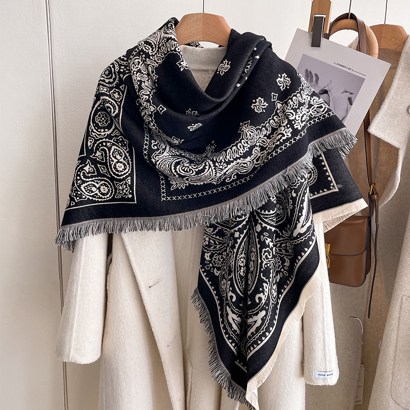 Fashion Cashmere Pashmina Scarf for Women, Soft Thick Blanket Wrap, Floral Winter Shawl, Cozy Warm Bufanda & Stylish