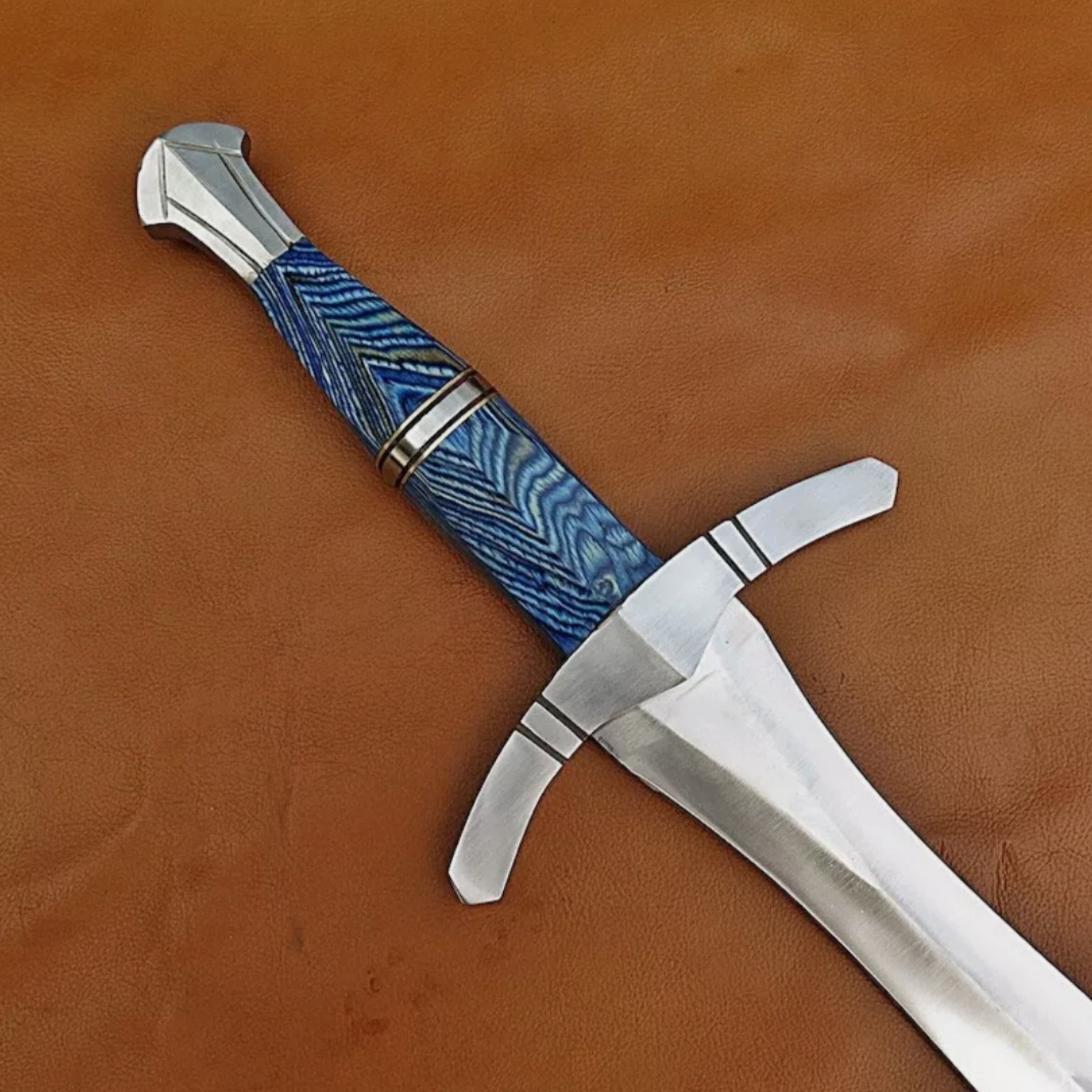 Custom Handmade Carbon Steel Blade Celtic Leaf Sword | Hunting Sword Camping