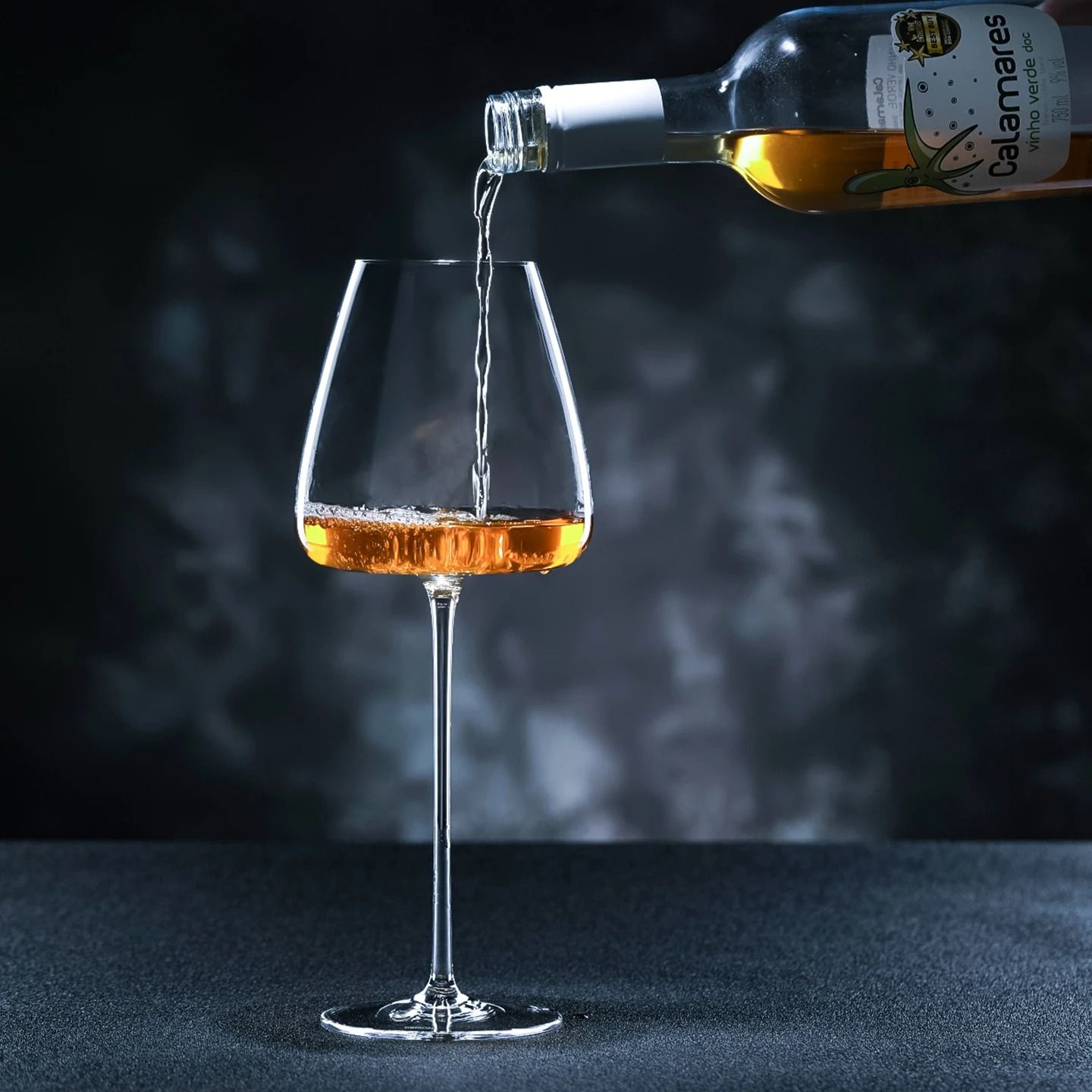 Handmade Ultra-Thin Crystal Wine Goblet | Concave Bottom Series