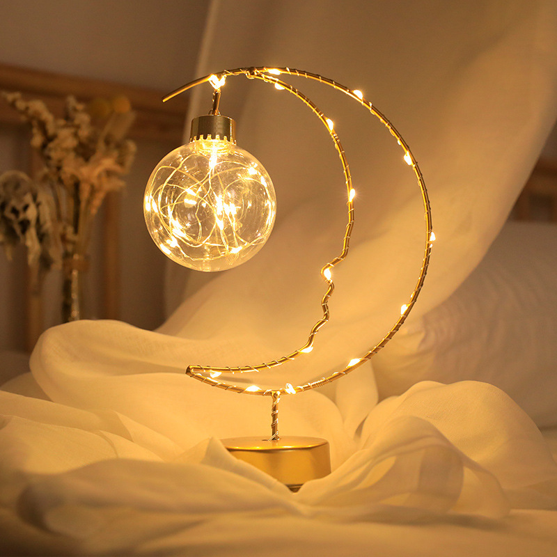 Moon Shape LED Night Lamp, Home Decoration Star, Heart Iron Material Indoor Ornament, Small LED Light for Gift