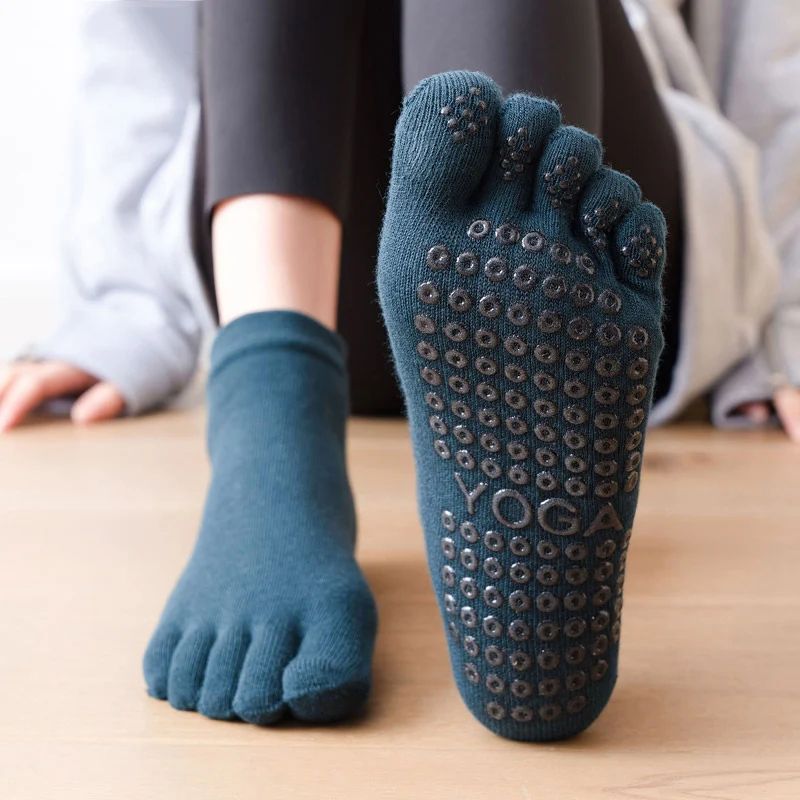 Womens Cotton Five-Toe Non-Slip Yoga Socks – Breathable Quick-Dry Pilates & Dance Fitness Grip Socks