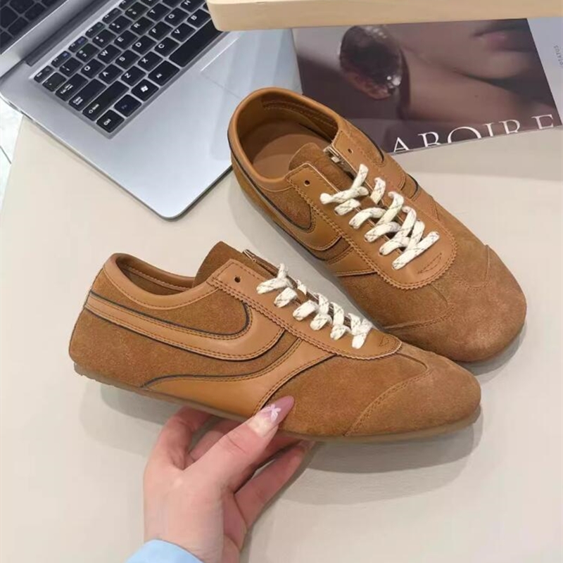 Women Retro Training Shoes German Genuine Leather Sneakers Lace-up Flat Forrest Gump Style