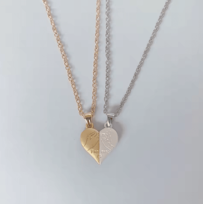 HeartbeatUnion Magnetic Couple Pendant Necklace – Electrocardiogram Heart Jewelry Gift Set