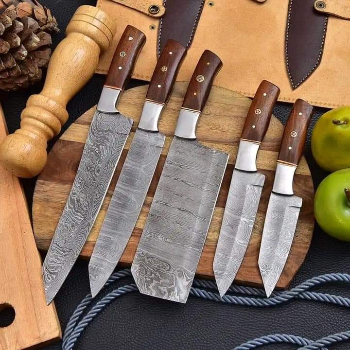 Carbon-steel-Chef-knives, Of 5Pieces, Custom Handmade, Handmade Chef knives Set ,Personalized Gift For Mother