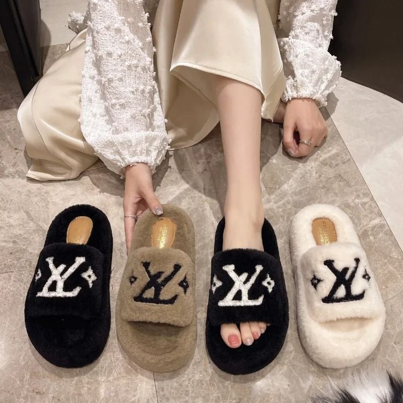 Womens Furry Slippers Plush Fur Slide Sandals for Home and Party