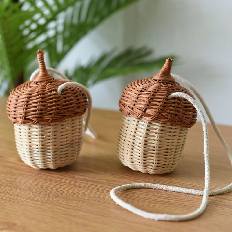 Acorn Rattan Shoulder Bag Handwoven Mini Basket Purse for Beach & Decor