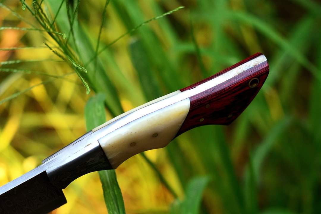 Carbon-steel-Chef-cleaver-knives, 1 Piece, Custom Handmade, Handmade Chef cleaver, sharp edge blade, comfortable handle,