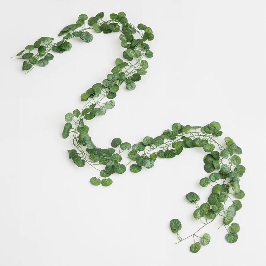 Artificial Christmas Garland Vine – High-Definition Vertical Botanical Sculpture