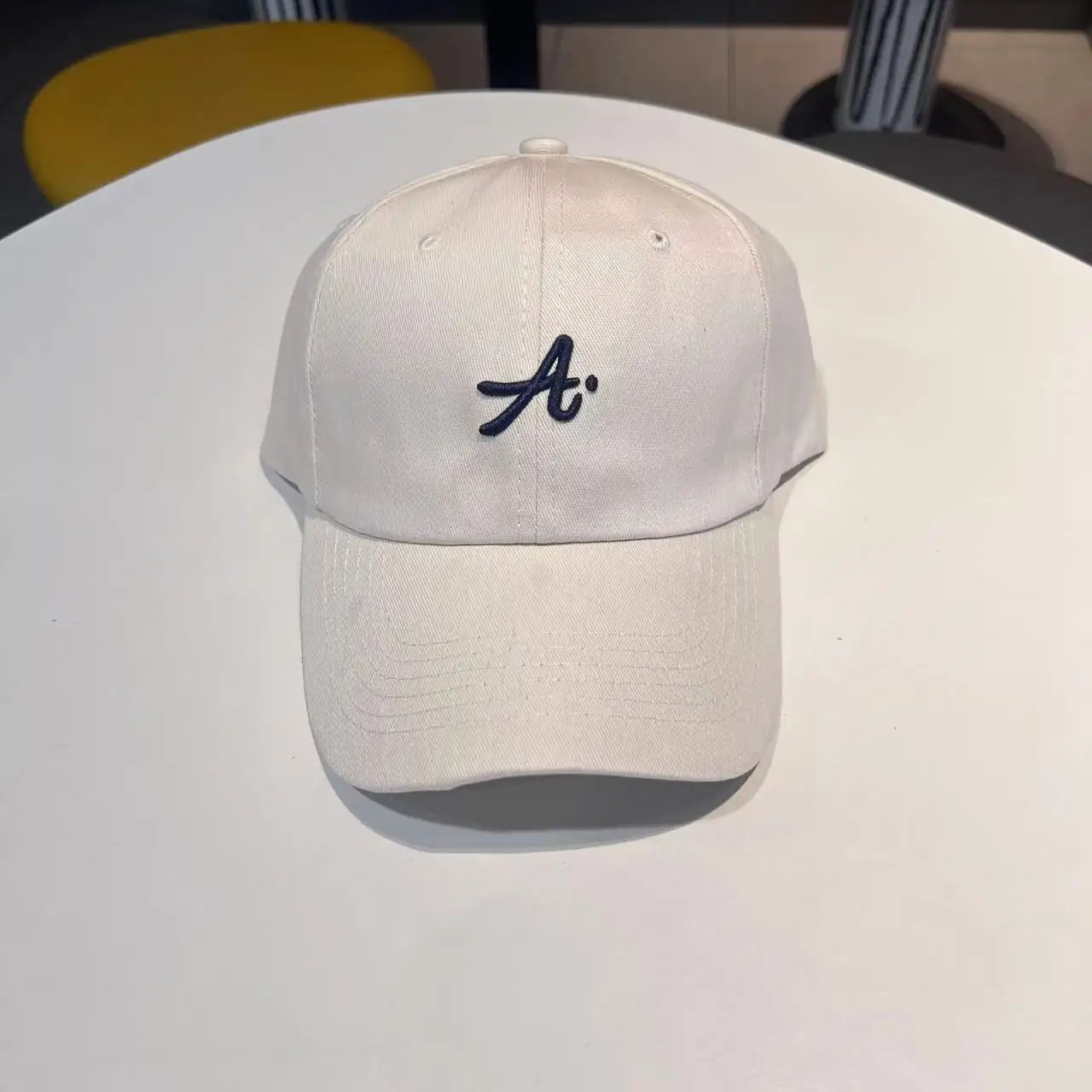 Retro 3D Letter Embroidered Baseball Cap – Adjustable Big Head Duckbill Hat