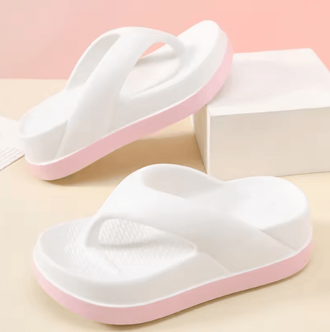 BreezeWalk Women Summer Beach Flip Flops Anti Slip Casual Sandals