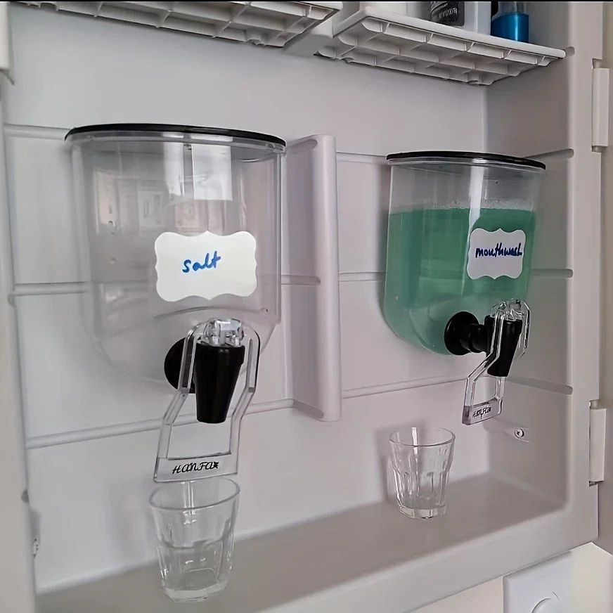 Wall-Mounted Oil Dispenser Bottle – Transparent Liquid Seasoning Container with Controlled Pour