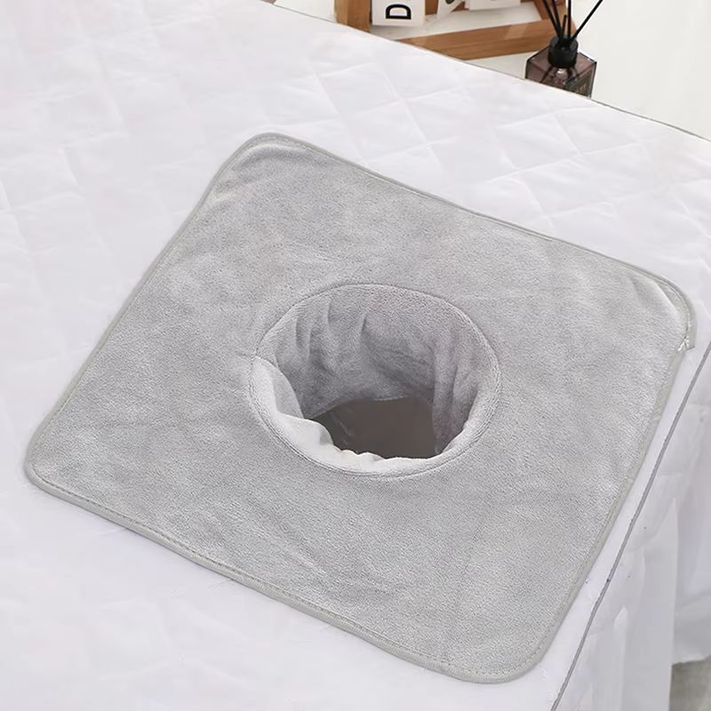 Thickened Beauty SPA Massage Table Face Towel with Hole, 13.8x13.8 in (35x35 cm)