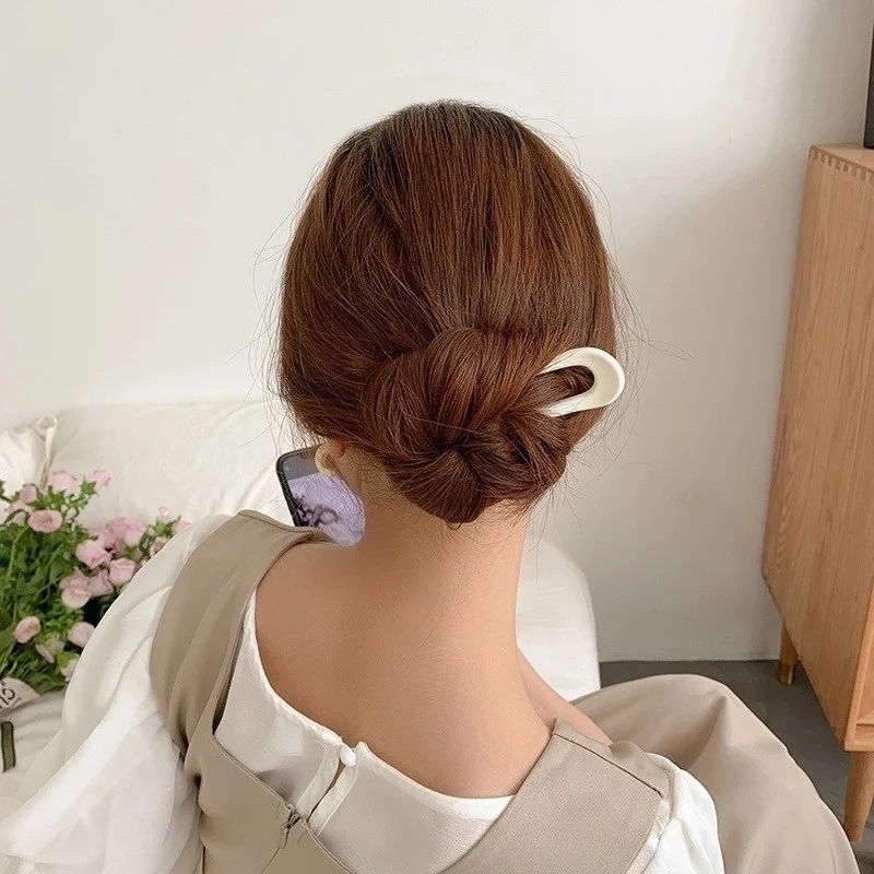 Candy Luxe U-Shaped Hair Stick – Elegant U shaped hair pin in Trendy Candy Colors