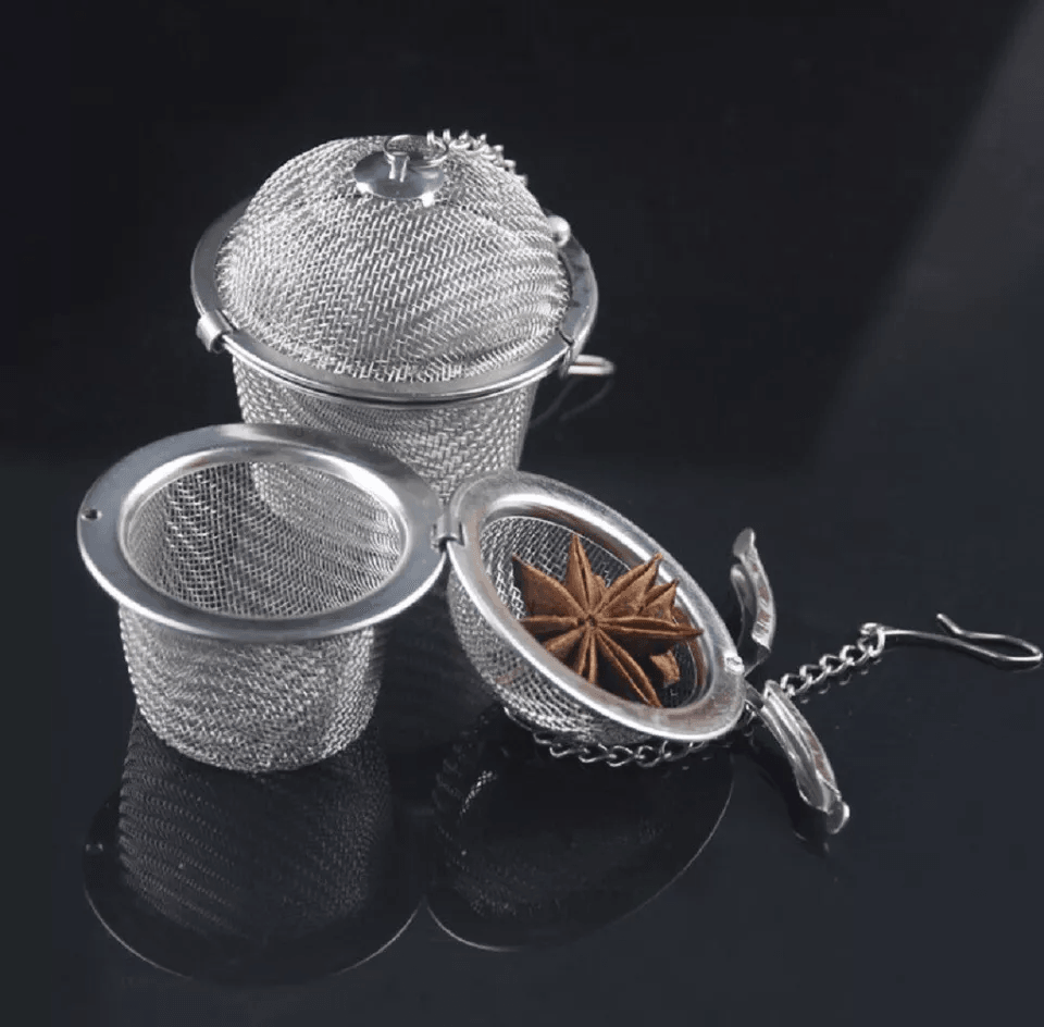 Stainless Steel Tea Infuser Ball, Mesh Loose Leaf Herb Strainer with Lock for Teapots, Cups & Mugs, Durable Reusable