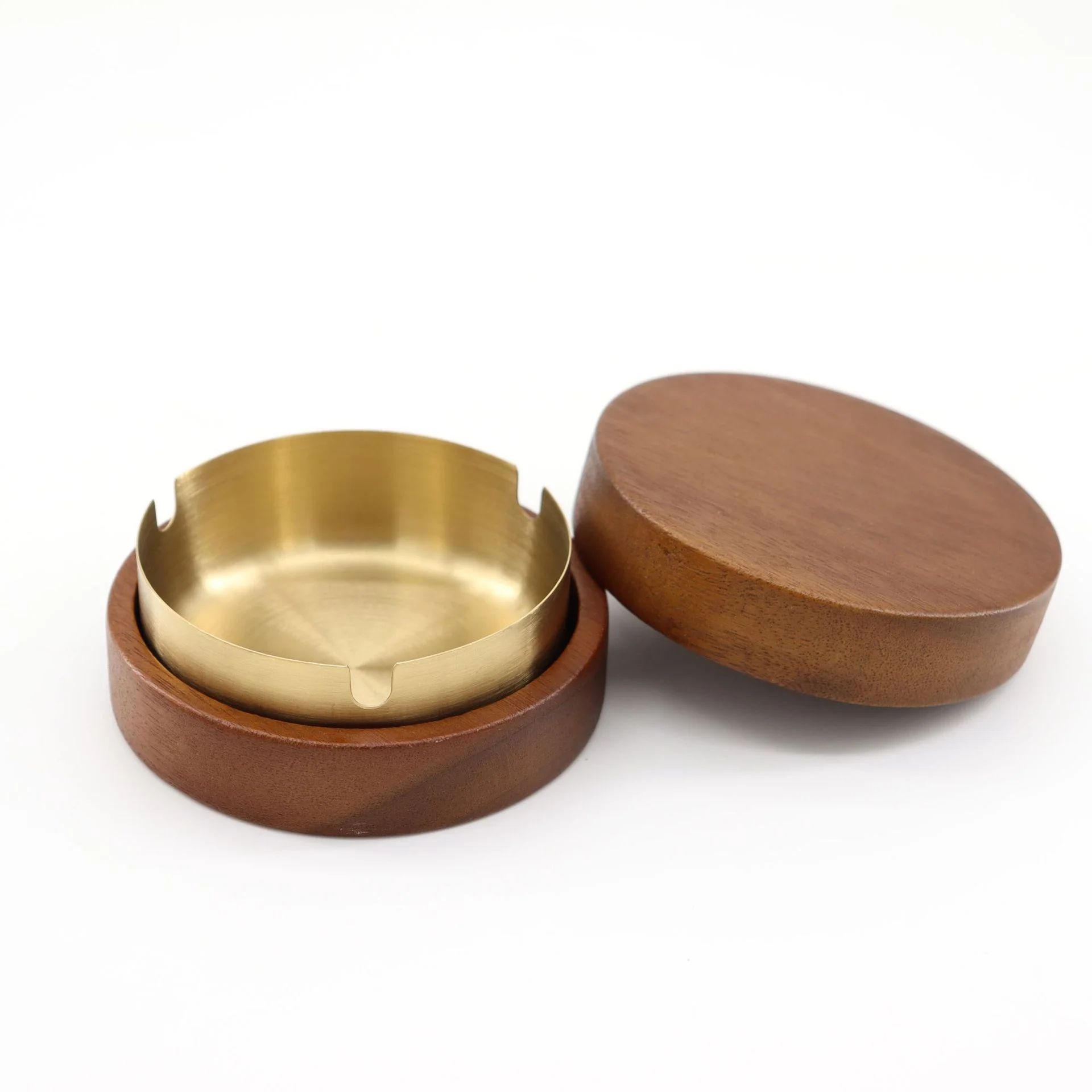 Round Wooden Ashtray with Lid