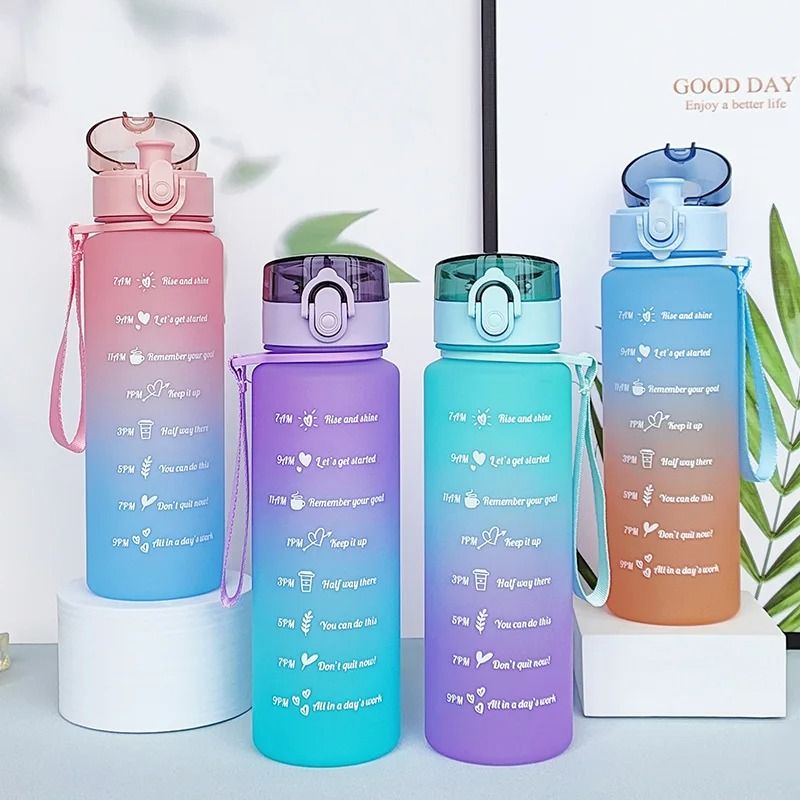 900ML High-Performance Gradient Sports Water Bottle