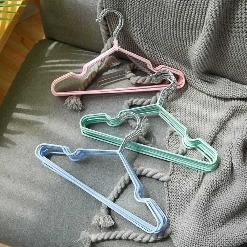 Non-Slip PVC Coated Childrens Metal Hanger