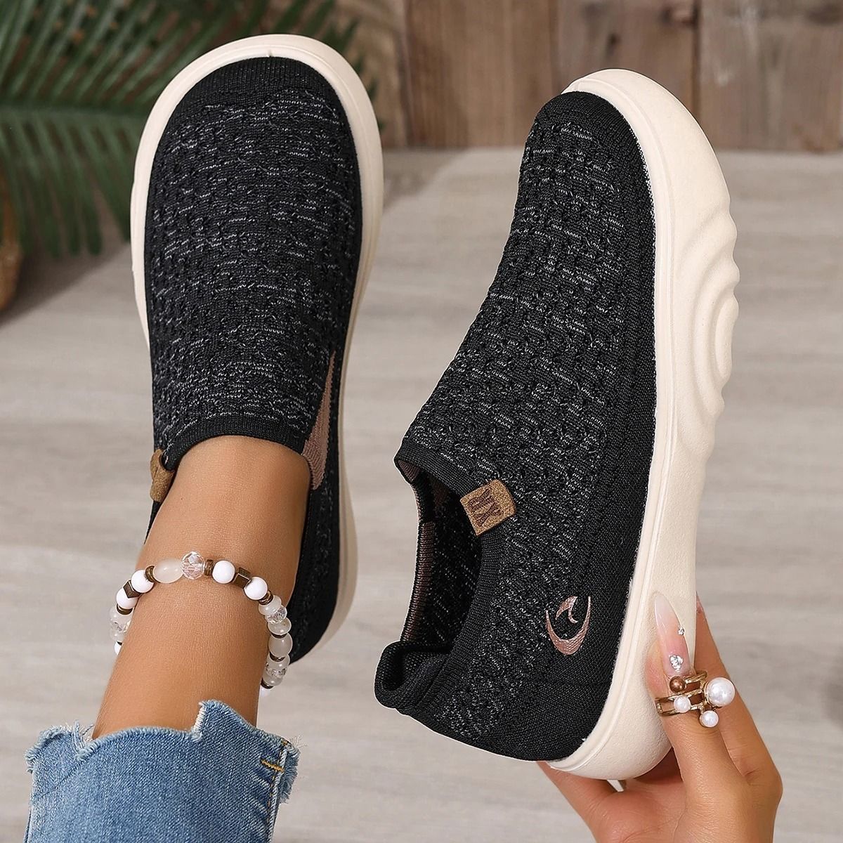Women Summer Casual Flat Shoes Comfortable Breathable Soft Bottom Outdoor Walking Shoes