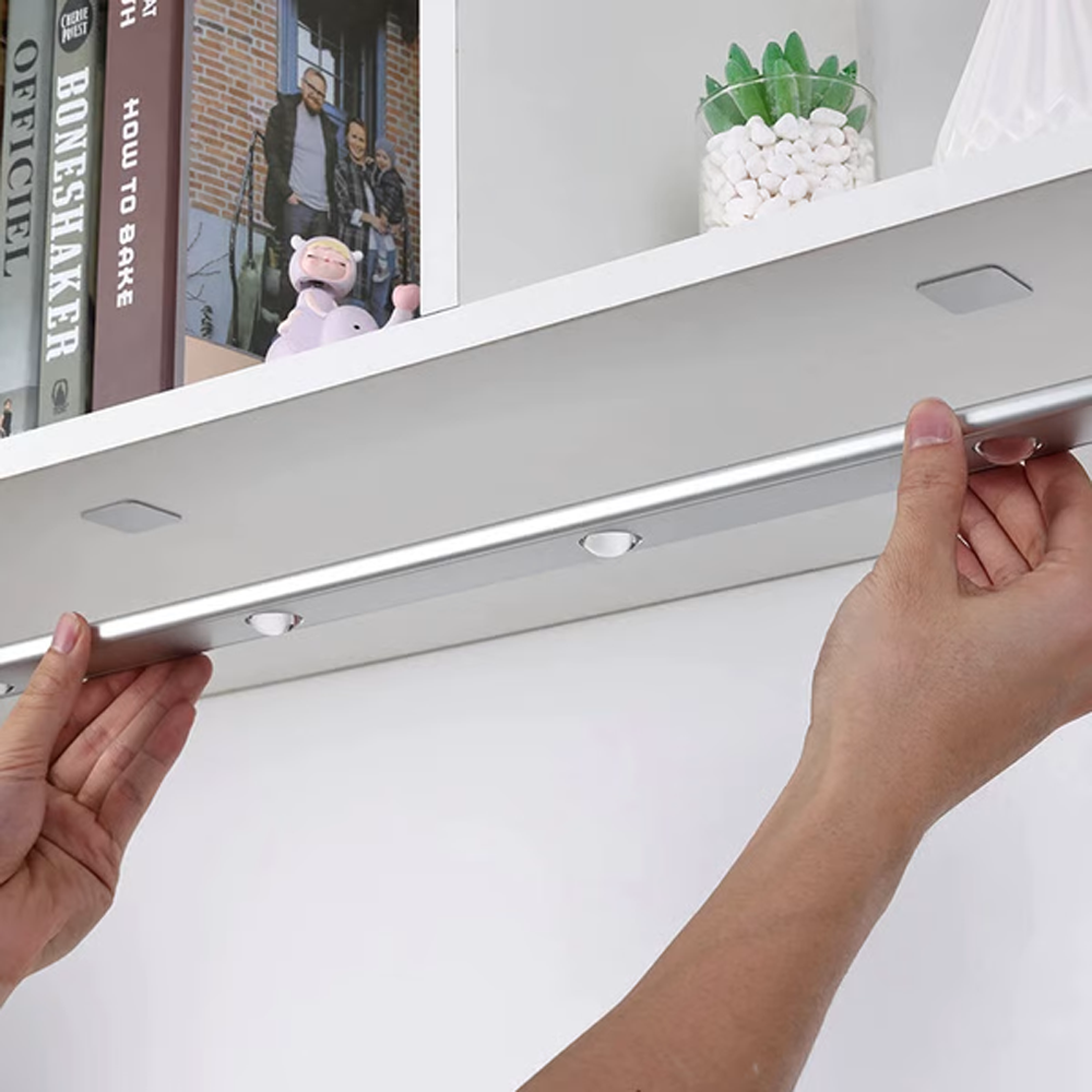 Motion Sensor Cordless Cabinet Light (3 Light Modes)