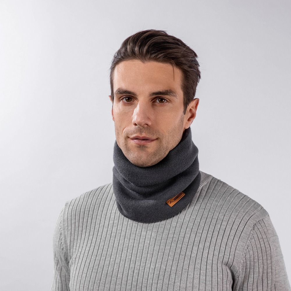 Solid Color Coral Velvet Sport Scarf, Thickened Warm Neck Gaiter, Plush Knitted Scarf for Winter