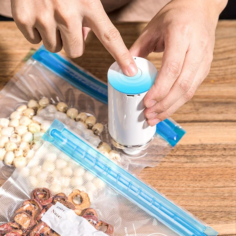 Reusable Vacuum Food Storage Zipper Bags Set with Electric Handheld Vacuum Sealer Pump Sous Vide Bags USB Rechargeable