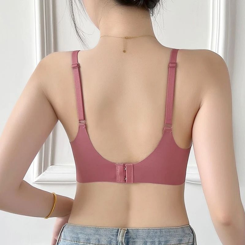 SakuraGlow Wireless Push Up Bra Seamless 3/4 Cup Bralette