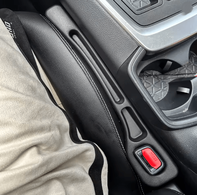 SeatGap Guard Car Seat Gap Filler Wallet and Phone Holder