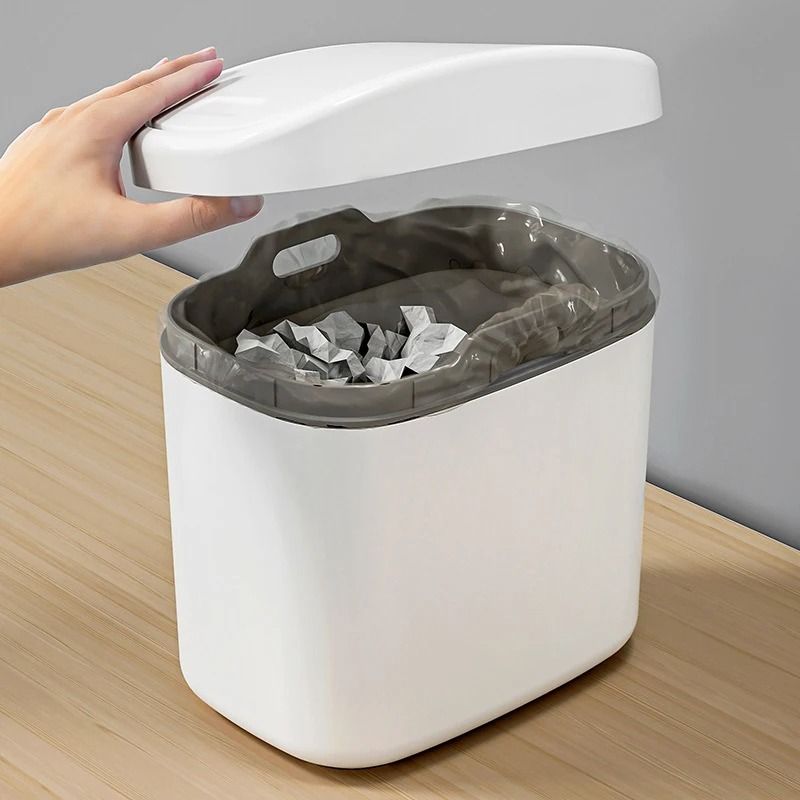 Compact Desktop Trash Can With Shake Cover