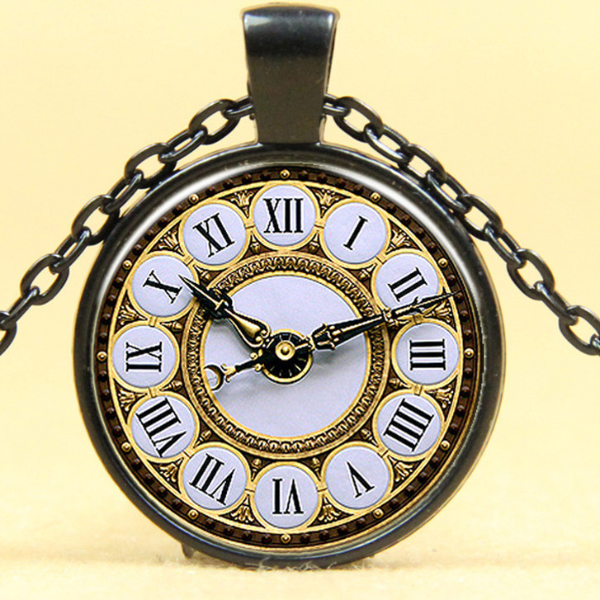 Retro Clock Pendant Necklace Vintage Glass Timepiece Jewelry for Men and Women