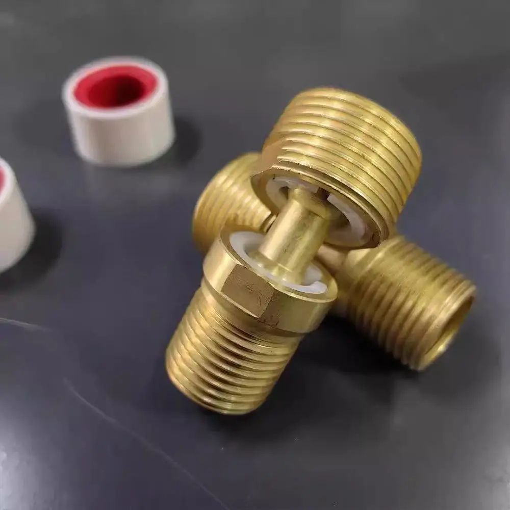 Adjustable Brass Shower Head Swivel Adapter