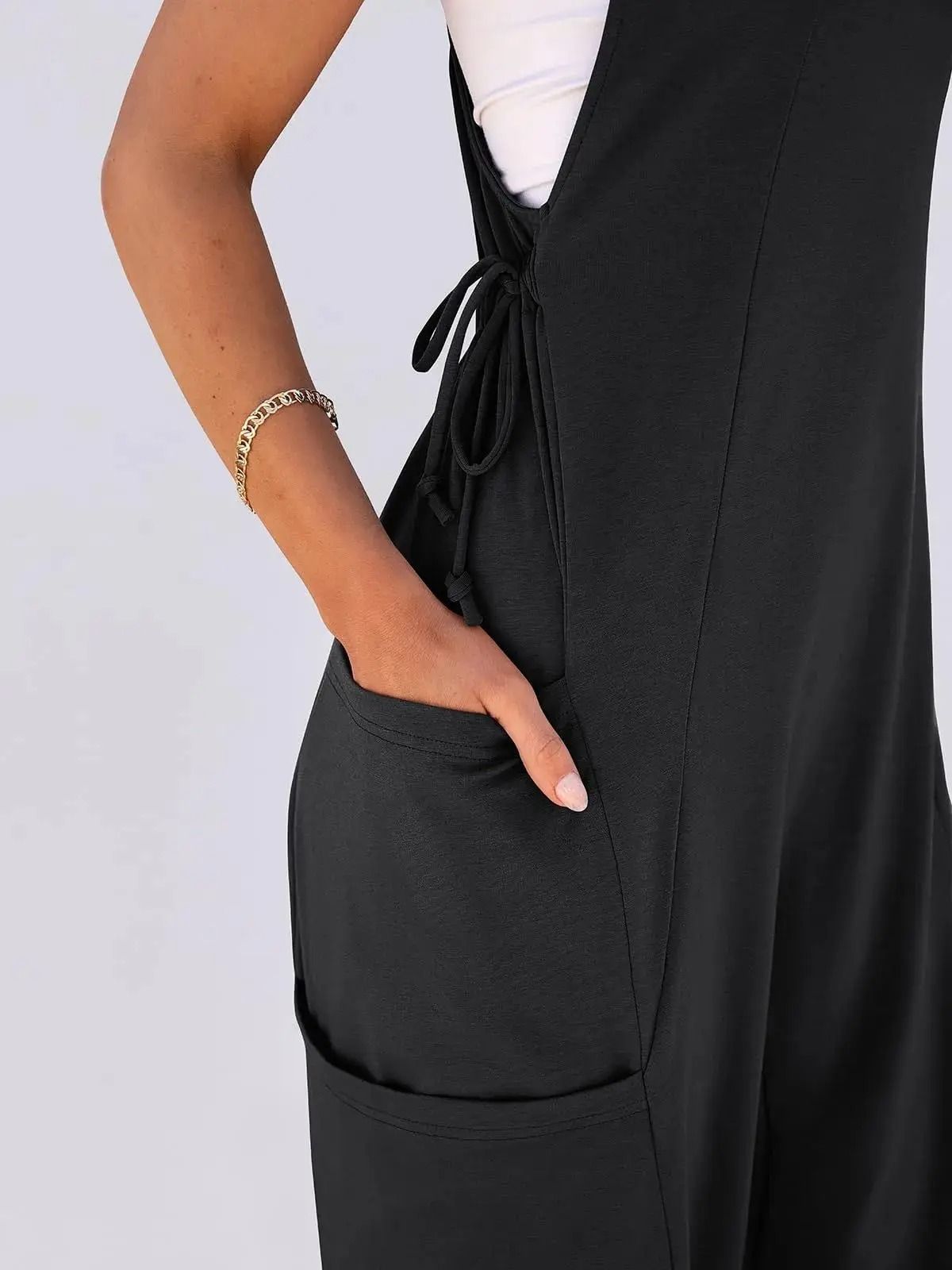 Casual Sleeveless Loose Harem Jumpsuit with Wide Leg Trousers