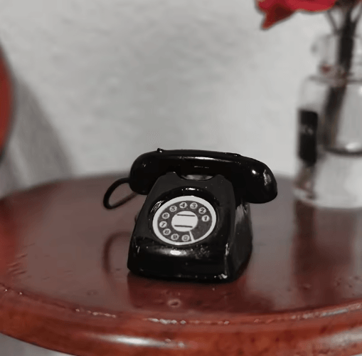 Retro Miniature Phone Model Alloy Dollhouse Decor & Play Scene Accessory