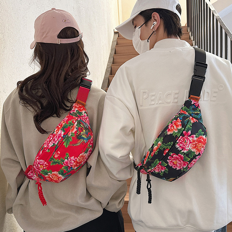 Floral Ethnic Embroidered Crossbody Bag Versatile Large Capacity Dumpling Chest Bag
