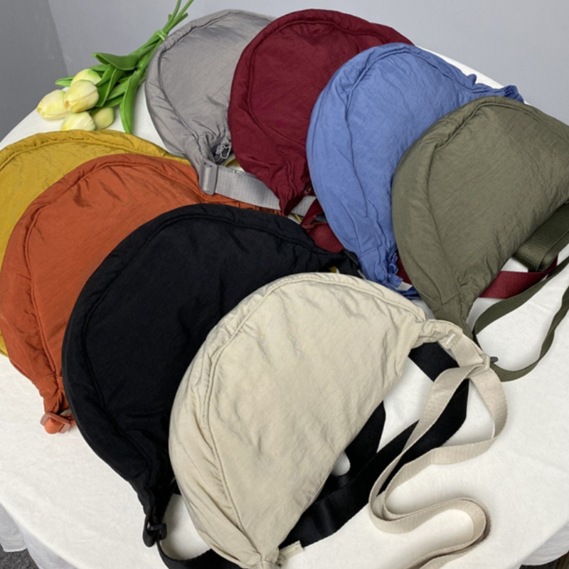 Casual Nylon Crossbody Bag for Women Lightweight Half Moon Shoulder Bag Travel Hobo Purse