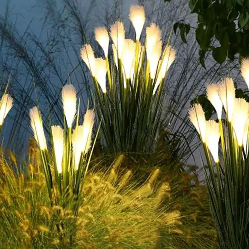Swaying-Glow Solar Reed Sconces