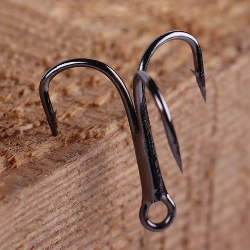 10-Pack High Carbon Steel Treble Fishing Hooks (Overturned Round Bend) for Bass