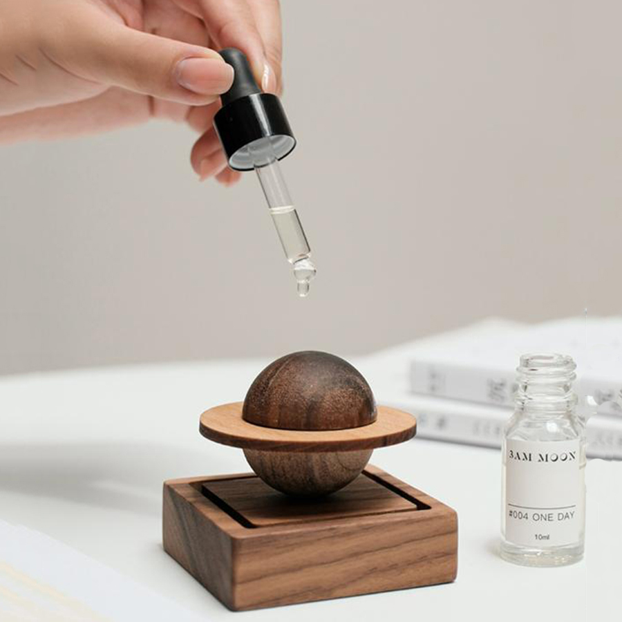 Wooden Jupiter Diffuser  Scented Home Decor & Fresh Air Essential Oil Diffuser for Dorms & Gifts