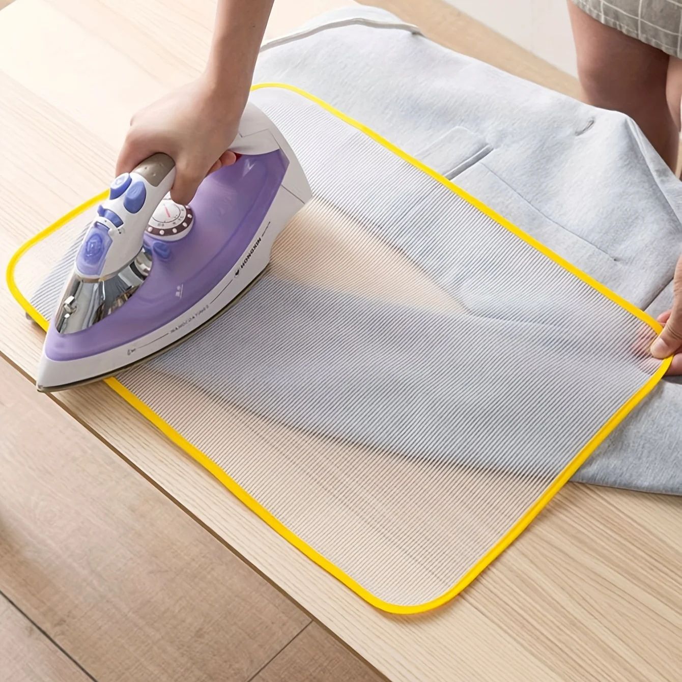 Premium Heat-Resistant Ironing Mesh Cloth Protection Pad