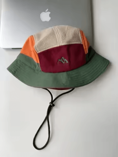 Short Brim Autumn Winter Baseball Cap with Ear Protection