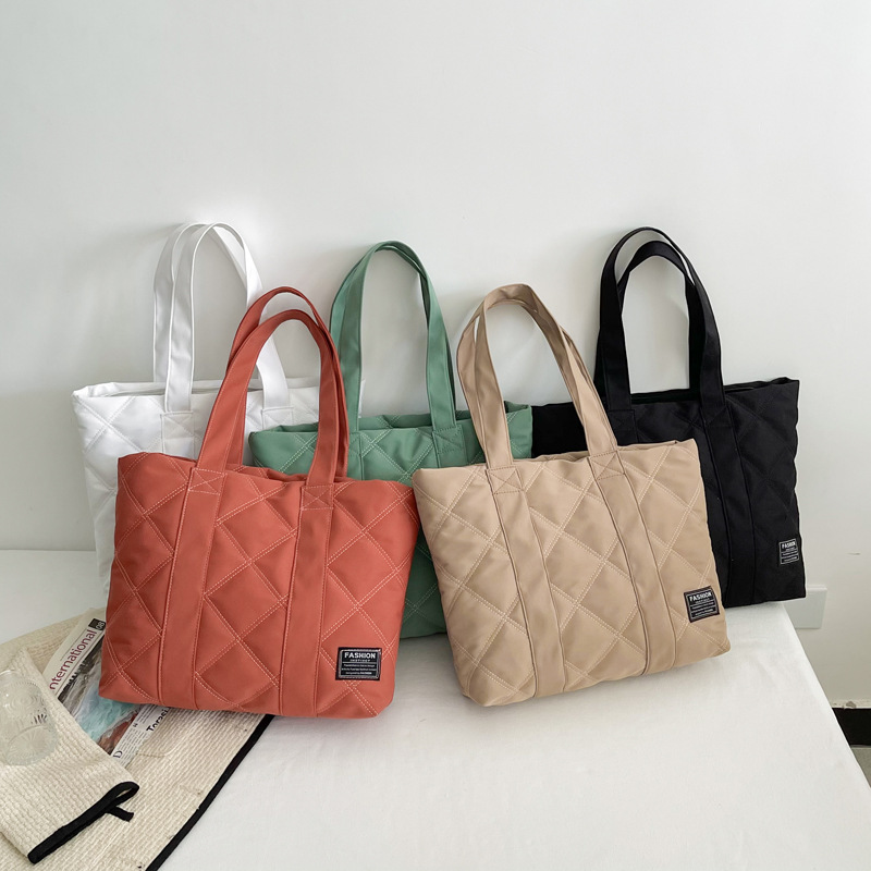 New Shoulder Bag, Fashionable Large Capacity Nylon Cloth Women's Handbag for Street Trends