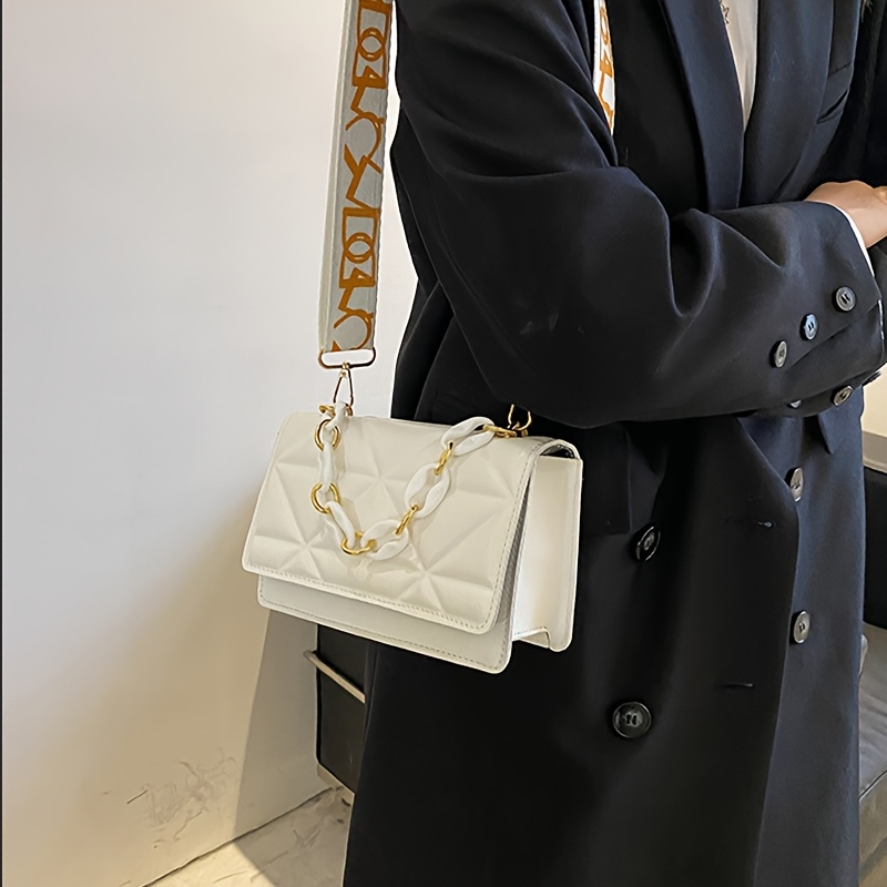 Trendy Small Purse with Chunky Chain,New Fashion Women Bag, Simple Casual Retro Shoulder Bag