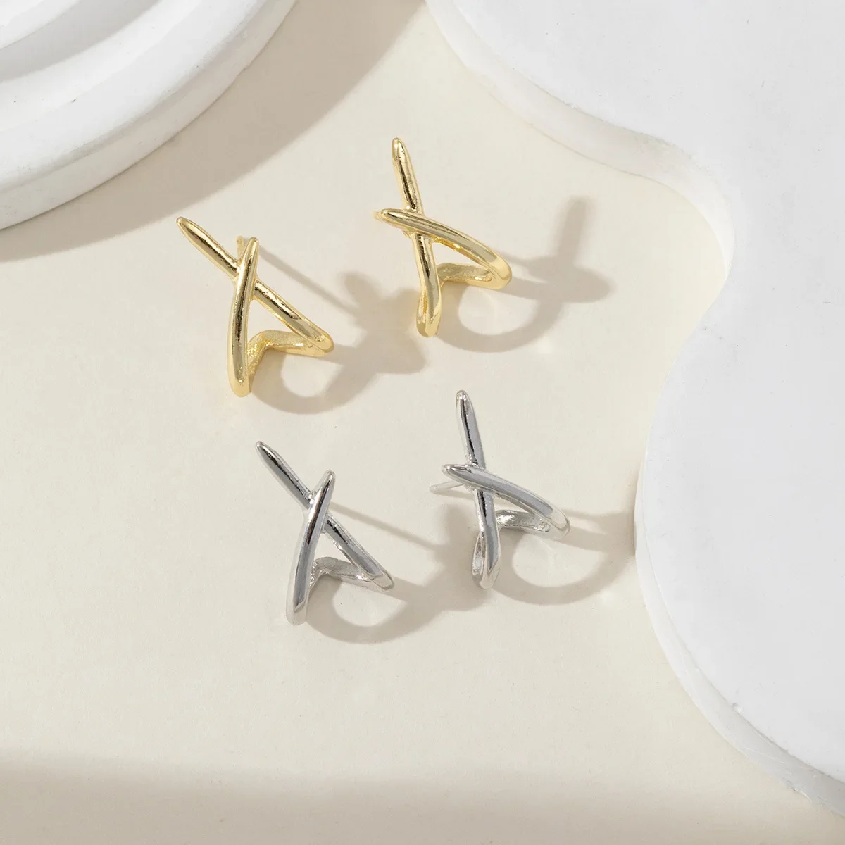 Trendy Gold Color Cross Stud Earrings for Women, Simple Minimalist Fashion Jewellery, Dainty Party Gifts