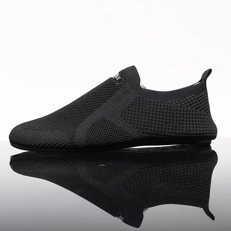 Breathable Men's Running Shoes Lightweight Walking Sneakers Anti Slip Casual Footwear