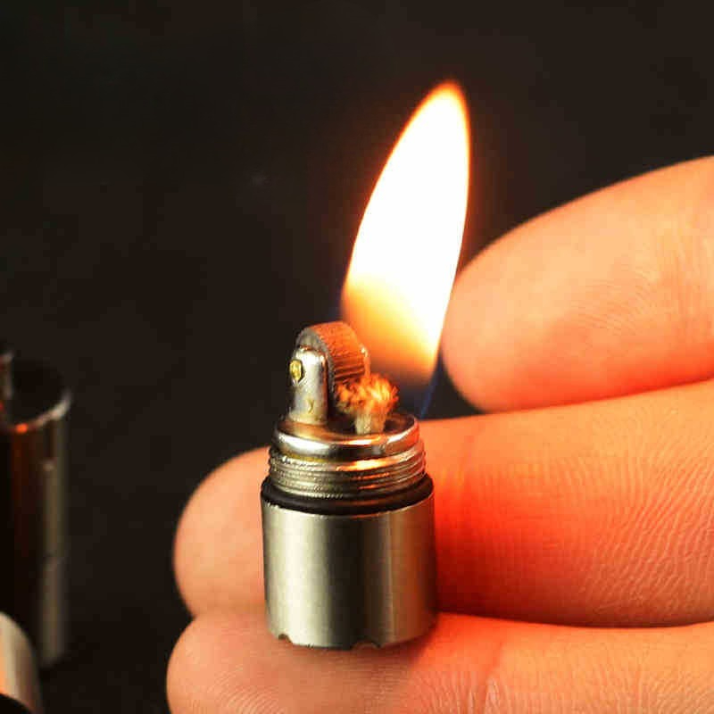 Mini Retro Kerosene Pocket Lighter Portable Fingertip Flame