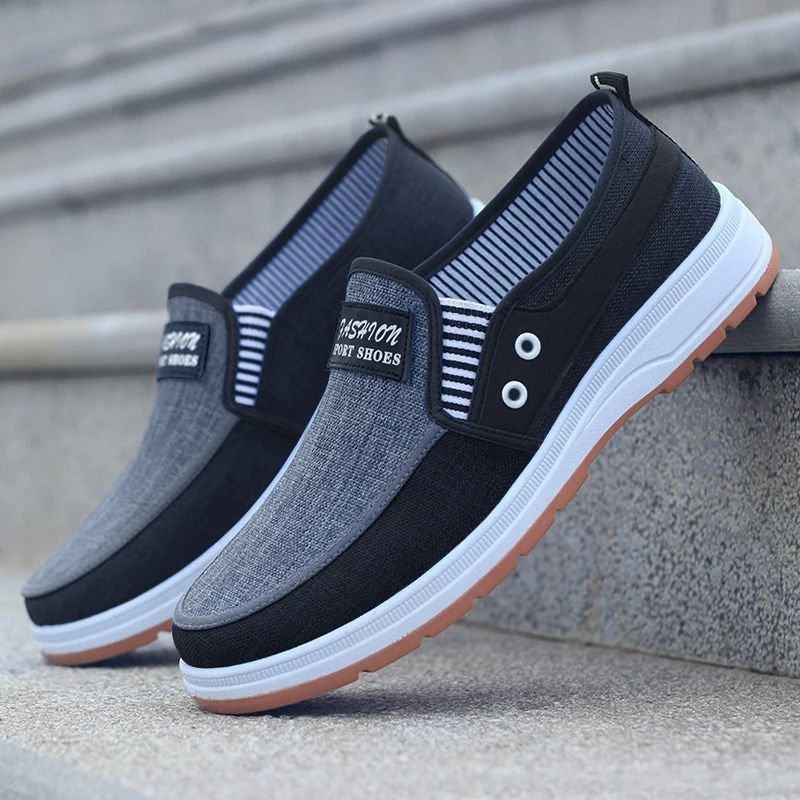 Mens Lightweight Knitted Running Shoes with Breathable Non Slip Sole