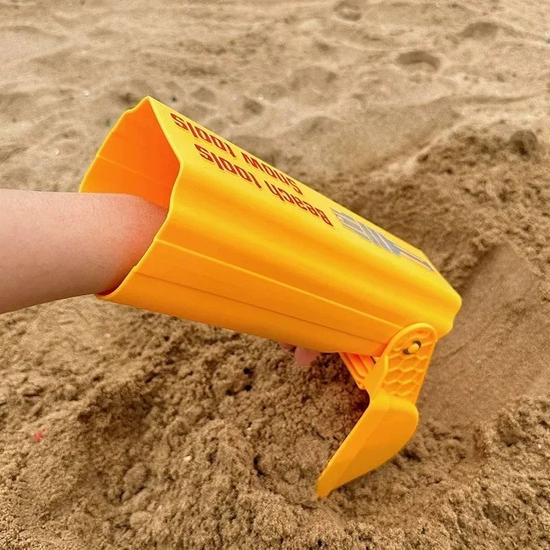 Extra-Large Digging Arm Beach Toy – Heavy-Duty Sand & Snow Digging Tool for Kids & Adults