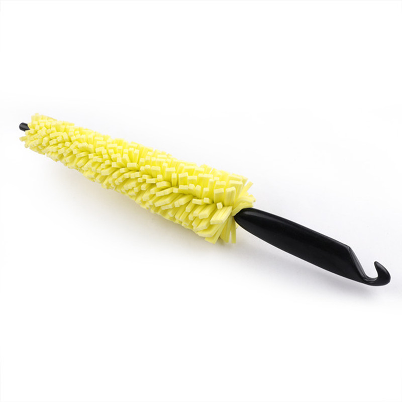 Effortless Tire Rim Cleaning Tool for Quick Car Wheel Maintenance