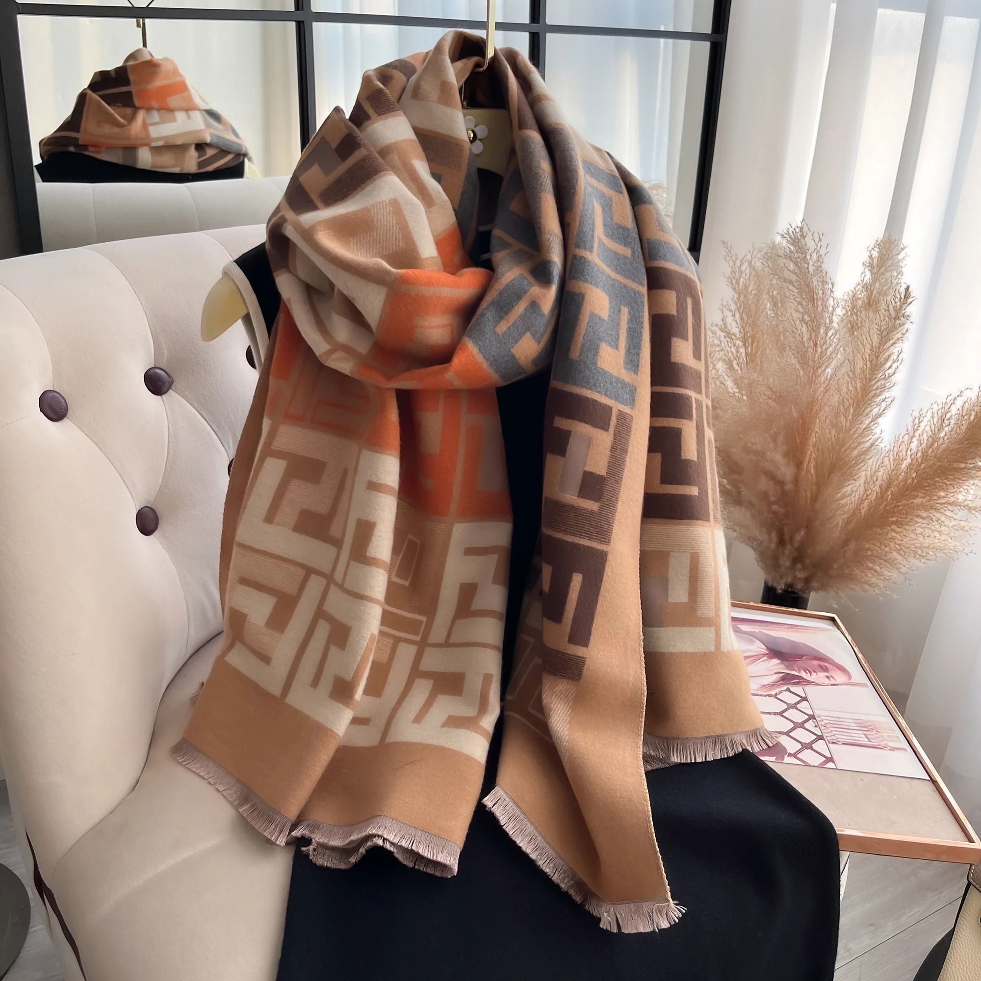 Luxury Two-Sided Print Scarf – Soft Warm Pashmina & Coldproof Winter Blanket Shawl