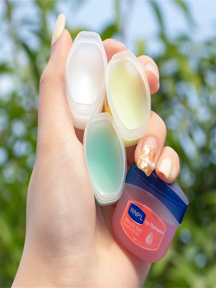 Natural Healing Moisturizing Lip Balm
